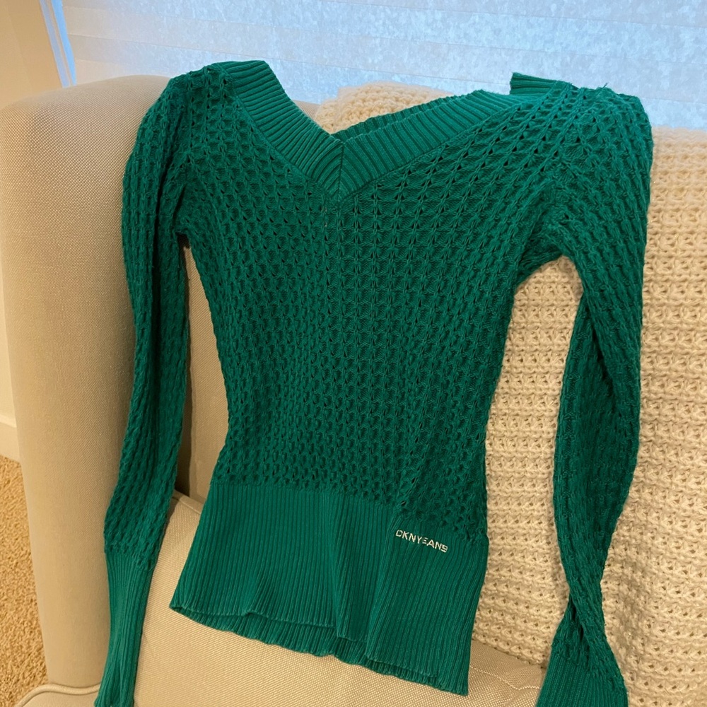DKNY V neck sweater Teal Green Color Size Medium